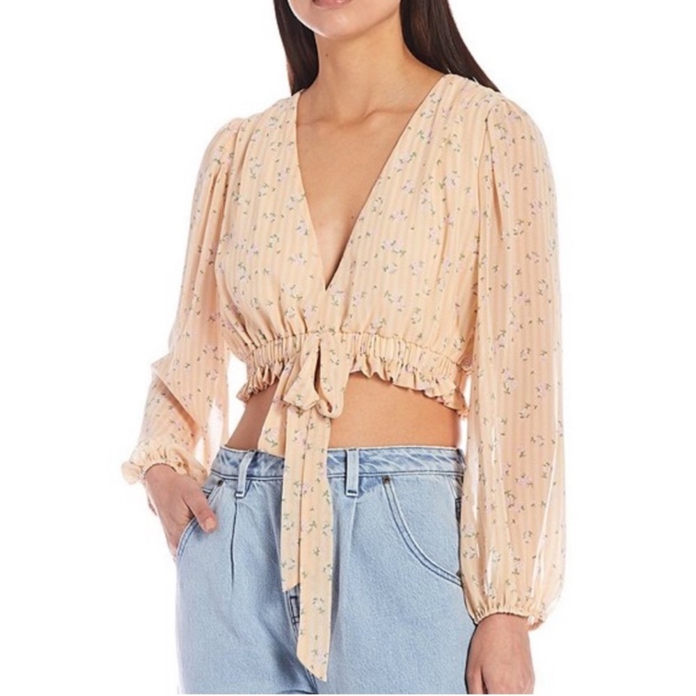 Gianni Bini Woven Bailey Floral Print Tie Front V-Neck, Chiffon Top- NWT